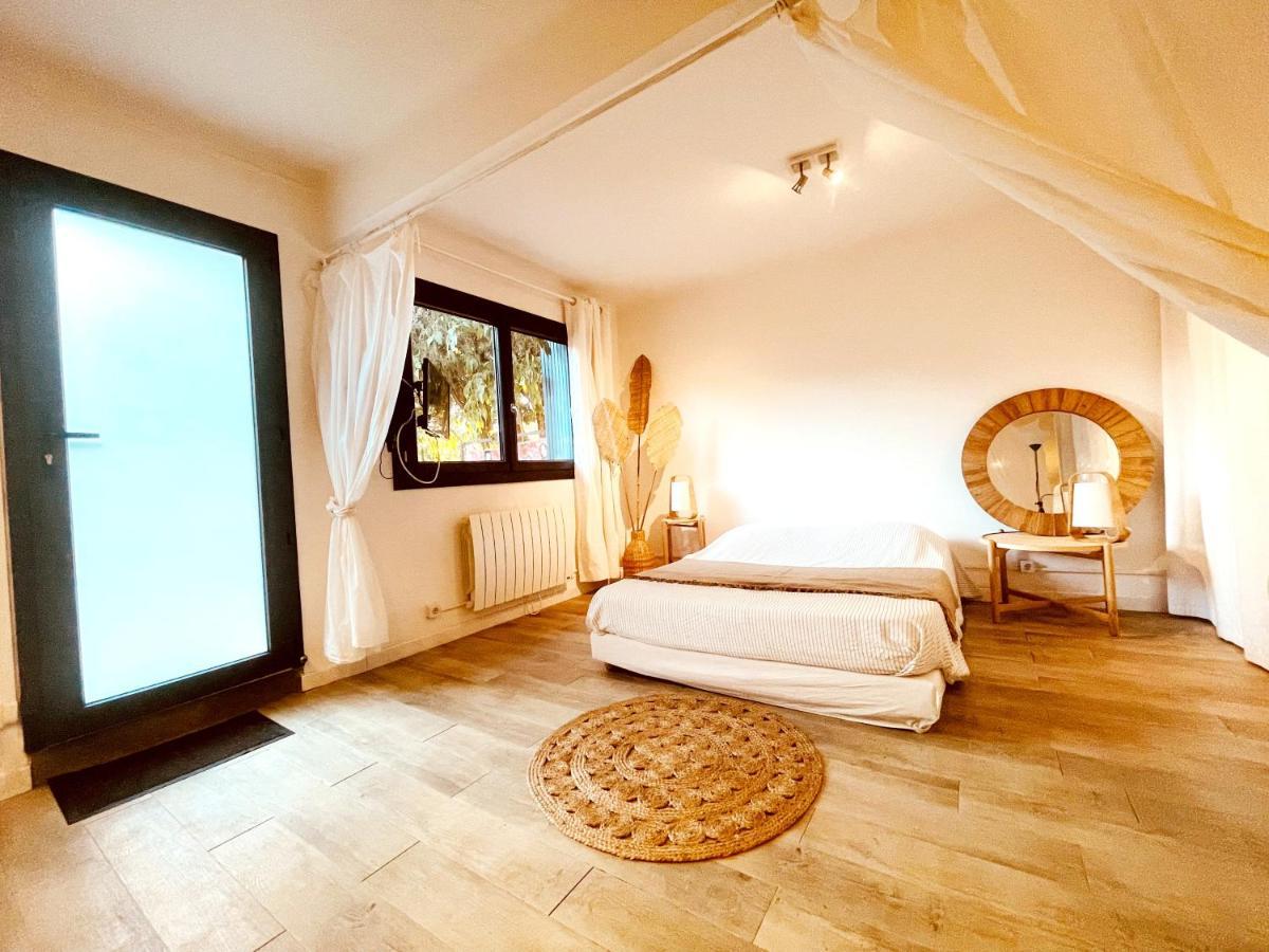 Superbe Appartement Boheme Dans Les Vignes Νιμ Εξωτερικό φωτογραφία