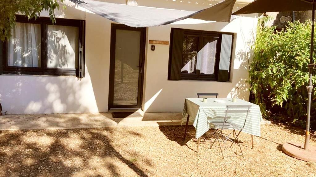 Superbe Appartement Boheme Dans Les Vignes Νιμ Εξωτερικό φωτογραφία